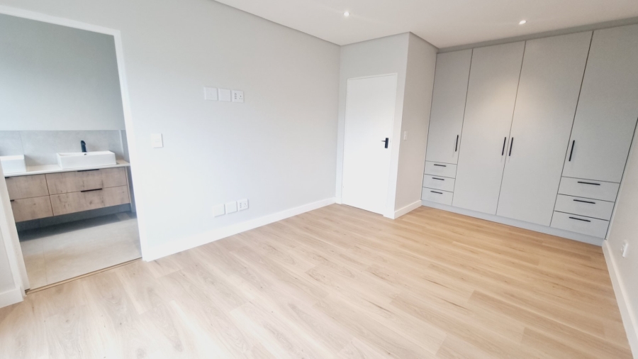 3 Bedroom Property for Sale in Sandown Western Cape